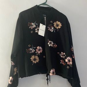 Whowhatwear Bomber Jacket NWT Size L